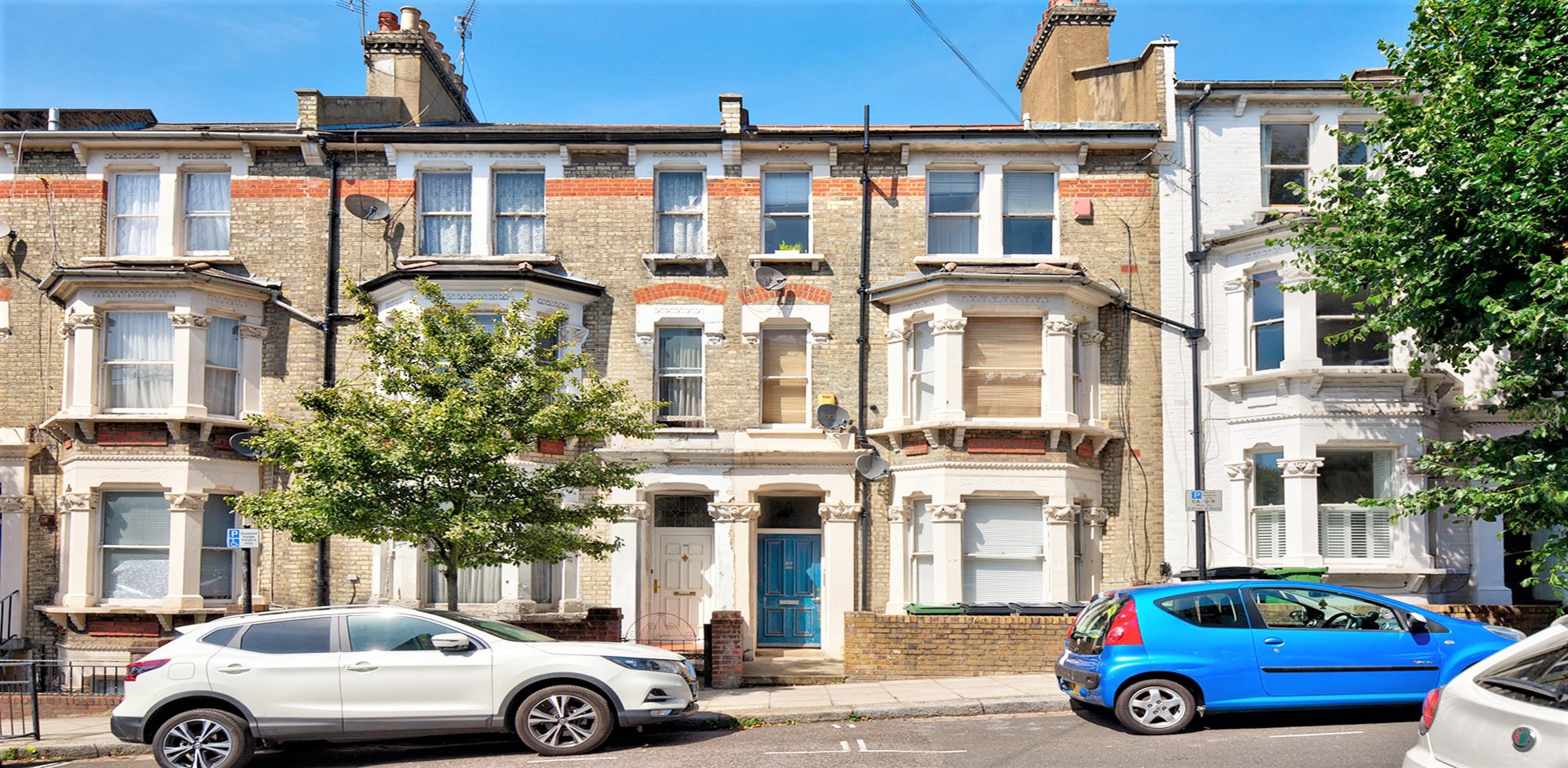 			1 Bedroom, 1 bath, 1 reception Flat			 Gascony Avenue, WEST HAMPSTEAD NW6 NW6